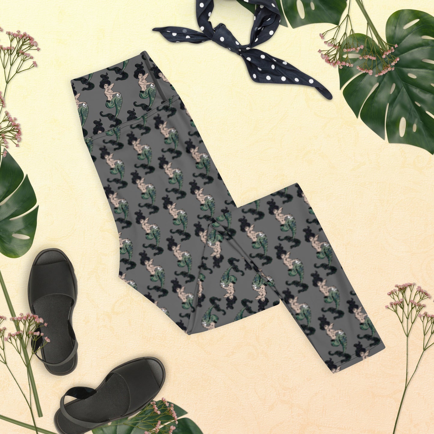 Black Hearted Gypsy Yoga Leggings