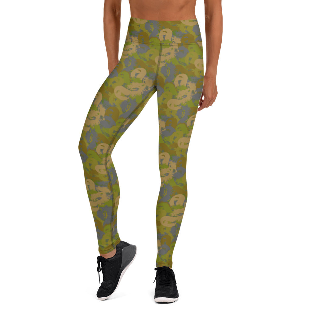 Waterfowl Siren Camo Yoga Leggings